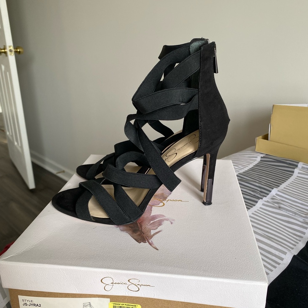 Jessica Simpson Black Crisscross Heels